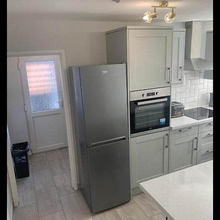 Beautiful Room In Apartment Near Town Centre Rugby Kültér fotó