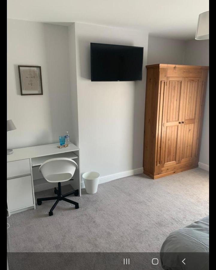 Beautiful Room In Apartment Near Town Centre Rugby Kültér fotó